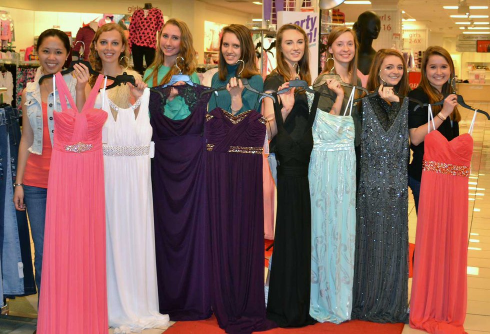 Leadership Mountain Brook Prom Fashions Preview 2014