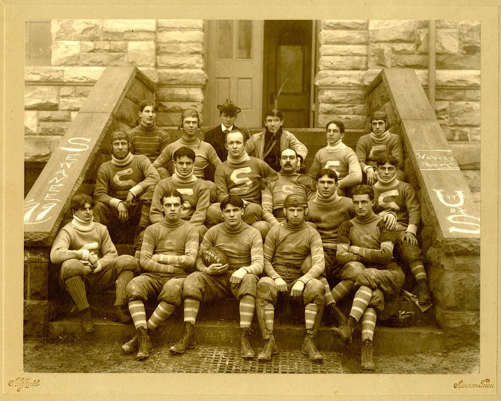 FEAT---Norman-Jetmundsen_Team-Sewanee-1899-steps.jpg